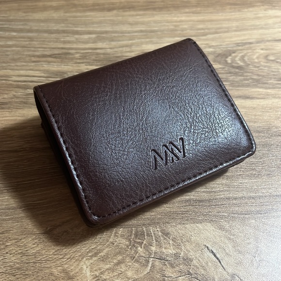 Matt & Nat Brown Wallet - Picture 4 of 9